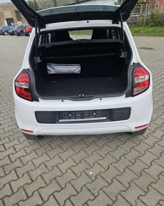 Renault Twingo cena 30900 przebieg: 28050, rok produkcji 2018 z Ćmielów małe 92